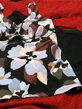 Floral Tankini Top in Black and Light Blue
